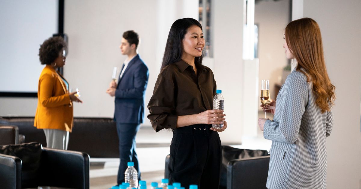 launching product freepik