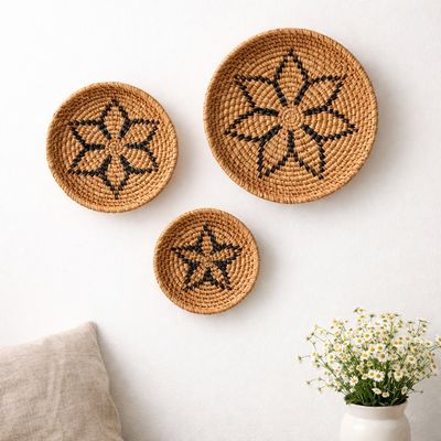 Hiasan Dinding Anyaman