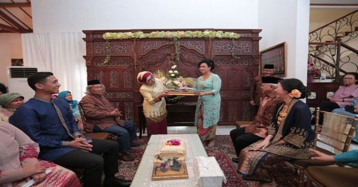 Keanggunan Pernikahan Adat Palembang dan Rangkaian Prosesinya: Tahapan Sebelum Pernikahan