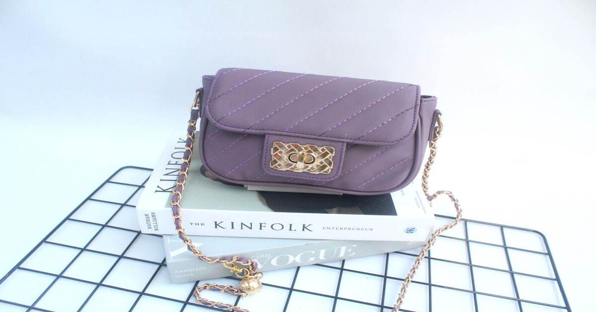 Rekomendasi 7 Jenis Tas untuk Hadiah Perusahaan dan Personal: Tas selempang