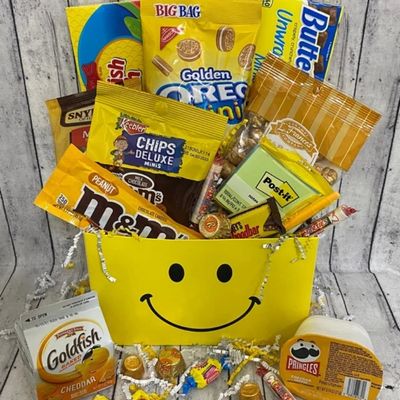 Gift Box Snack Premium