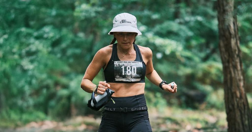 Bucket Hat Running